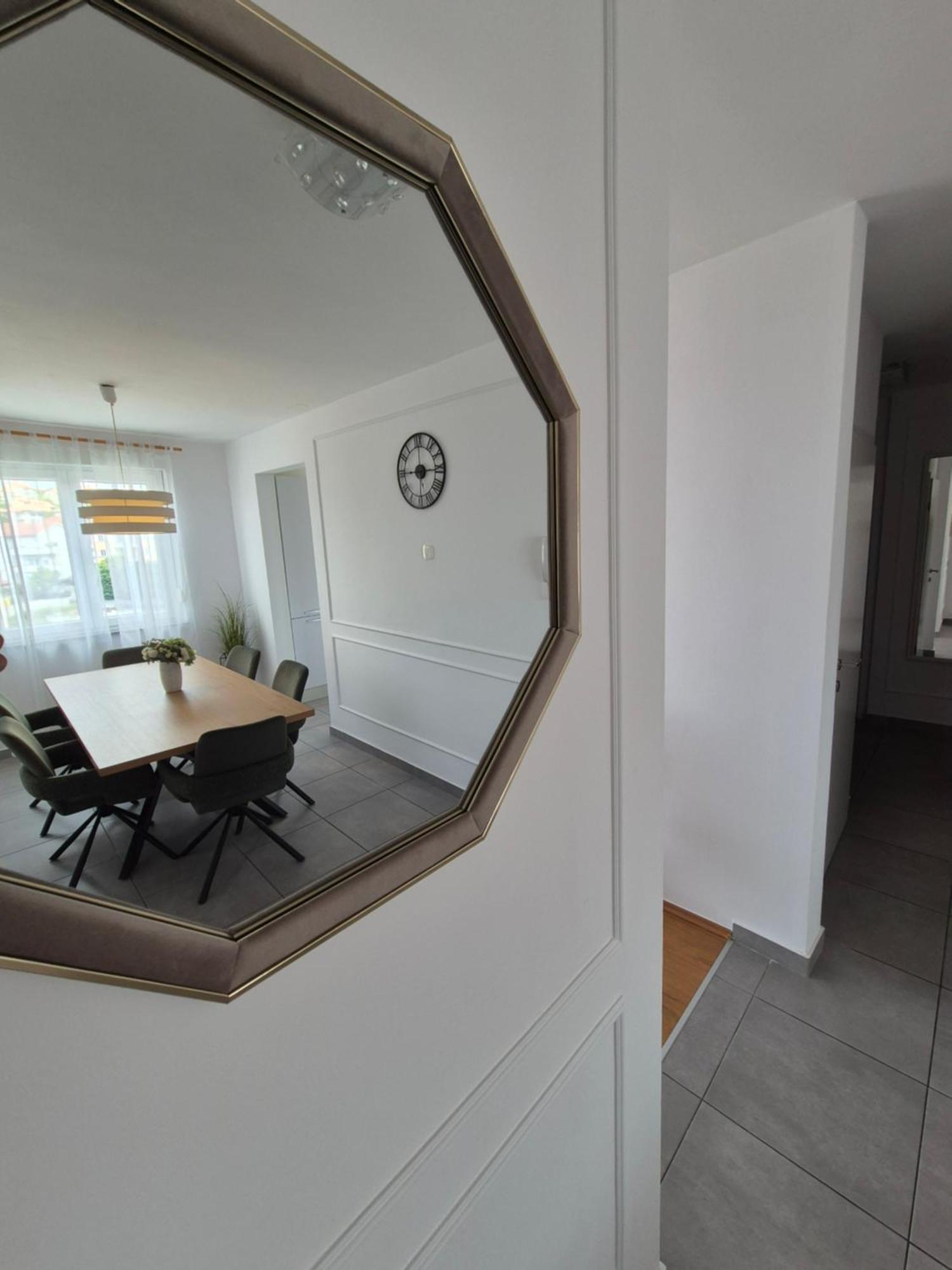 Victory Sea View Apartment Rijeka Ngoại thất bức ảnh